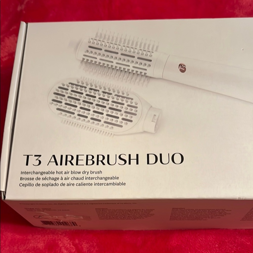NWB!!!  T3 Airebrush Duo - White